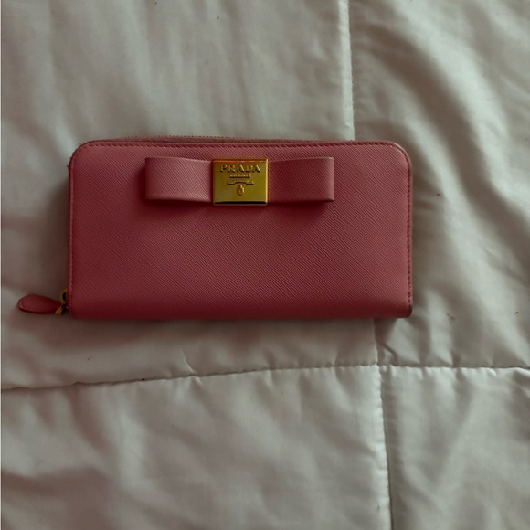 Prada Pink Leather Wallet with Bow Detail - Picture 1 of 7
